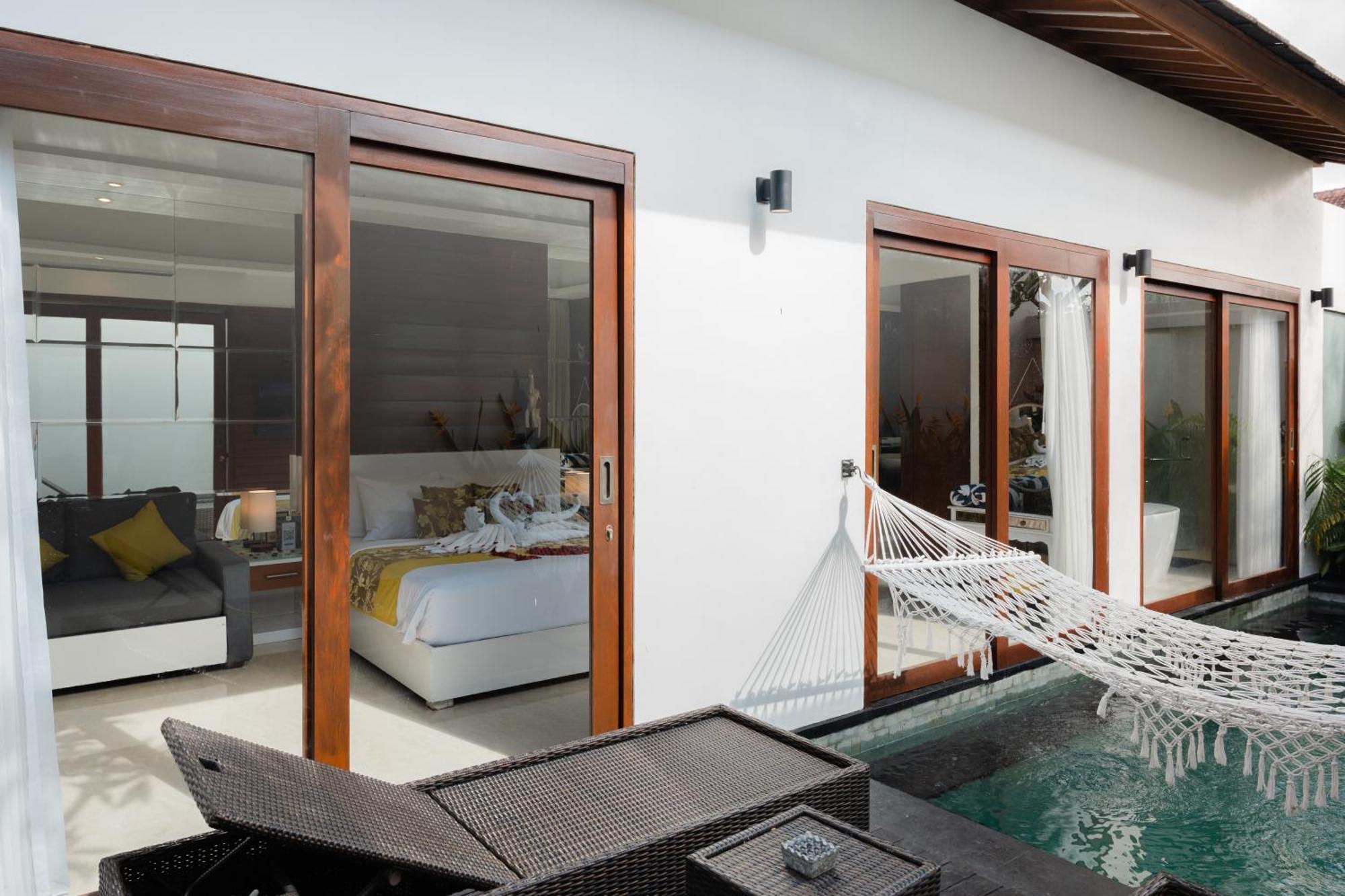 Anari Villas Kuta Legian Exterior foto