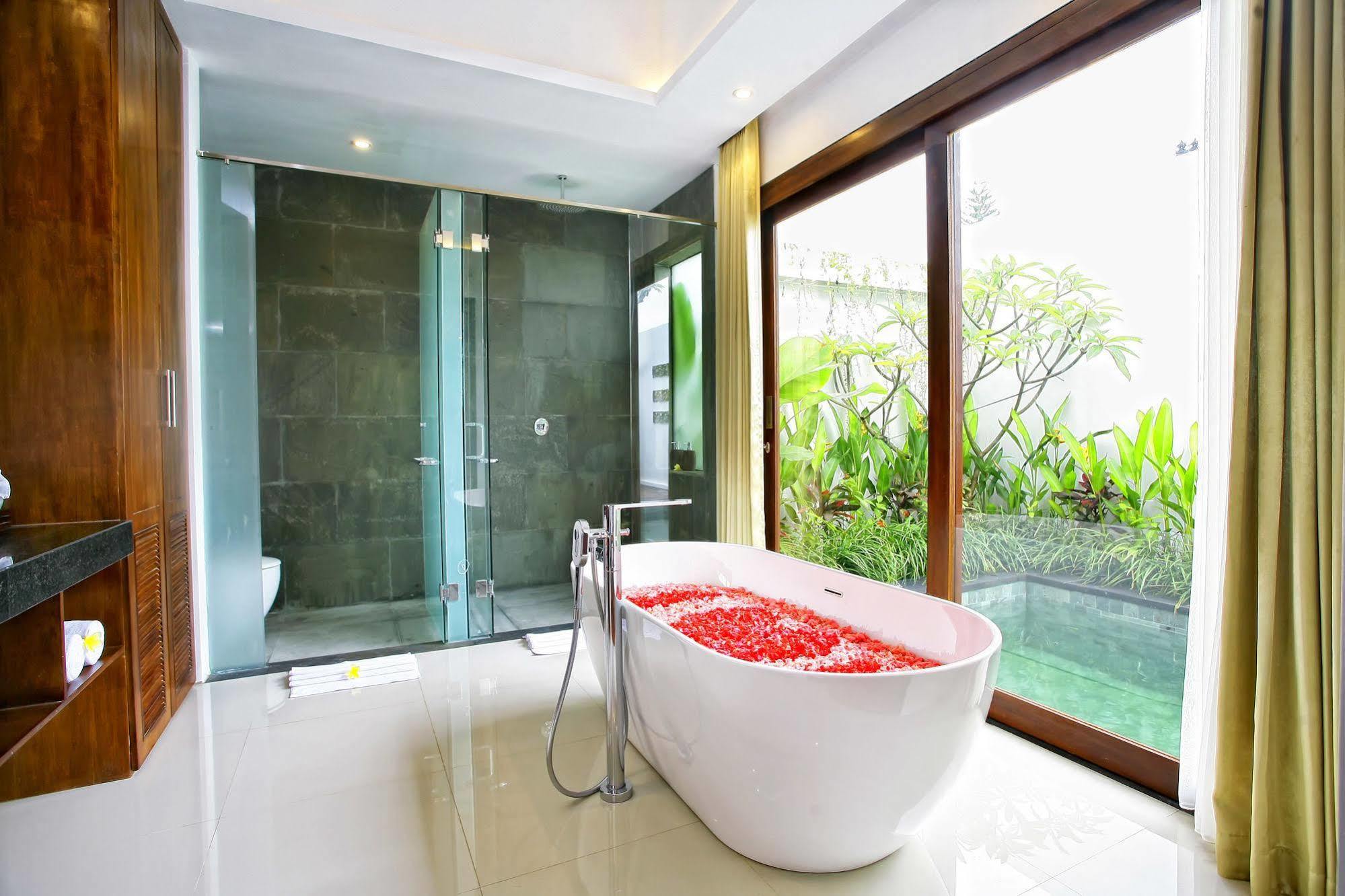 Anari Villas Kuta Legian Exterior foto