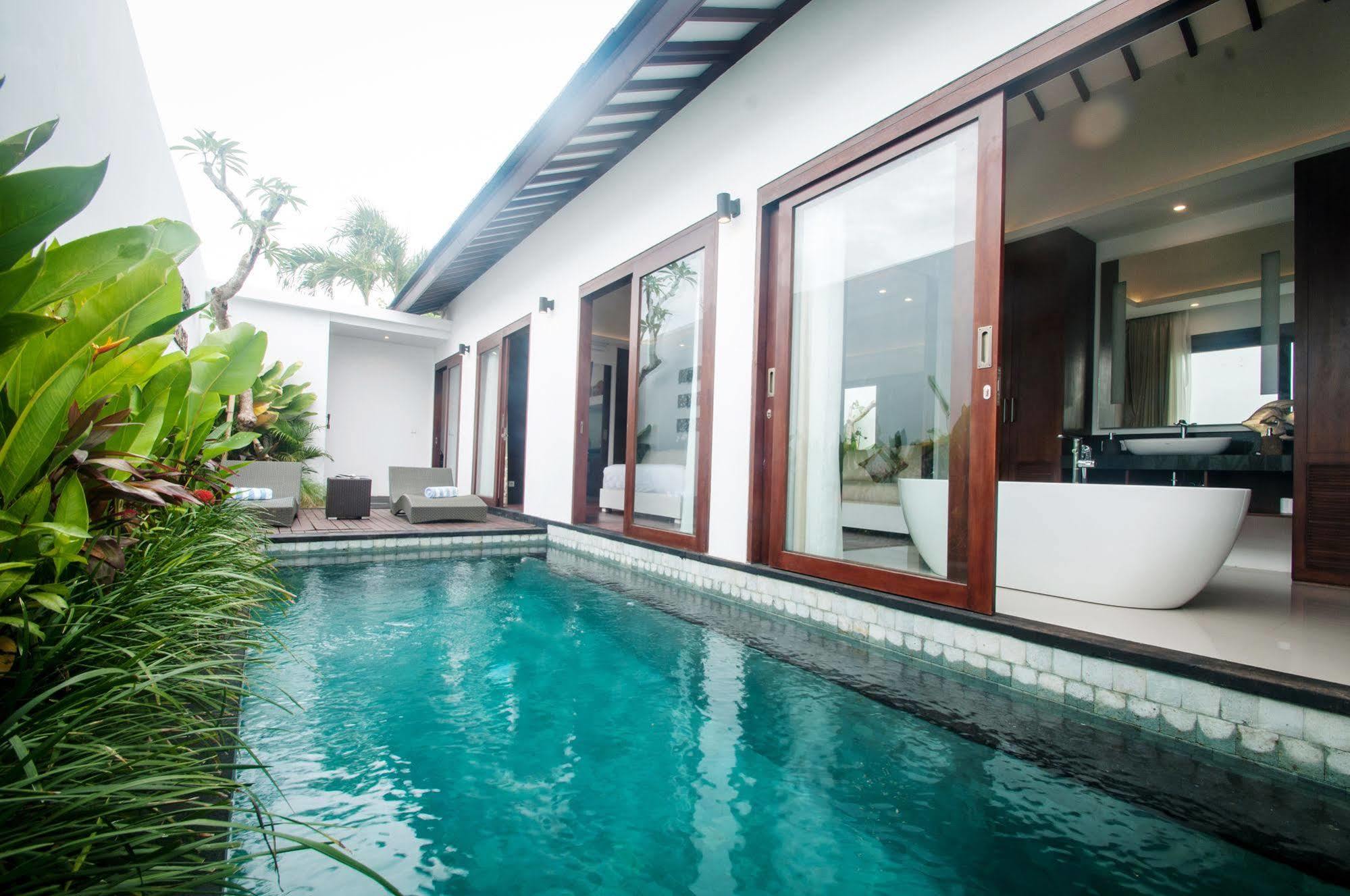 Anari Villas Kuta Legian Exterior foto